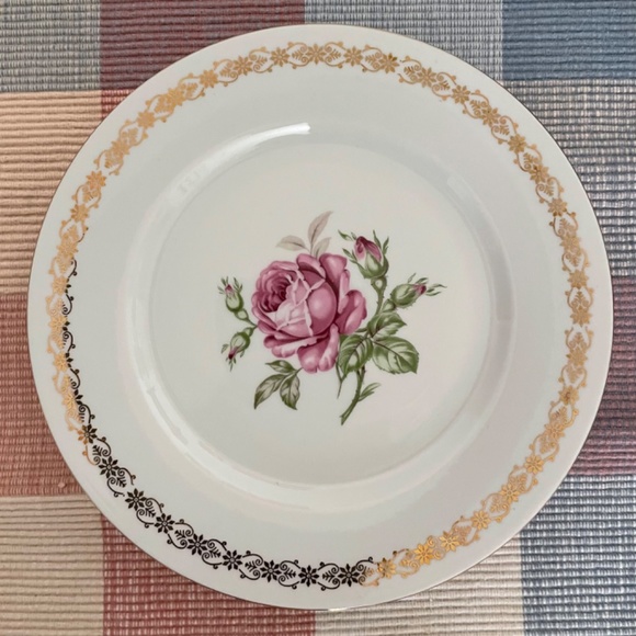 4 Vintage Dessert Plates 7.8”, Made In Former Czechoslovakia - Picture 2 of 5